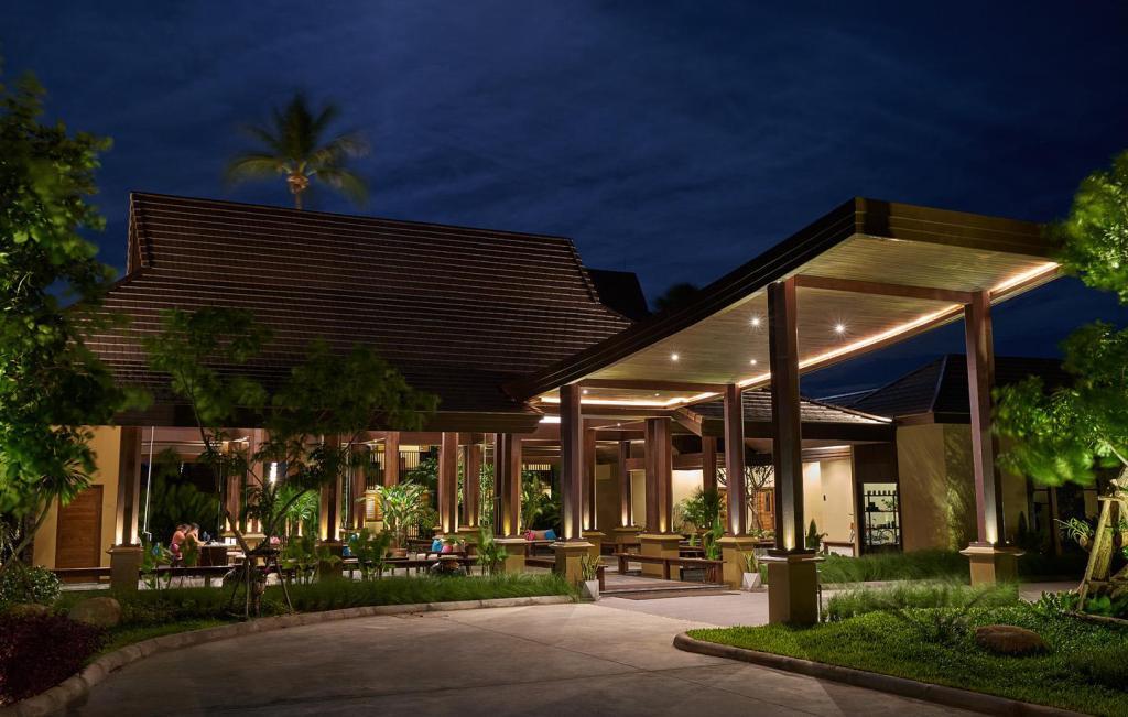 Khanom Beach Resort And Spa Exterior foto