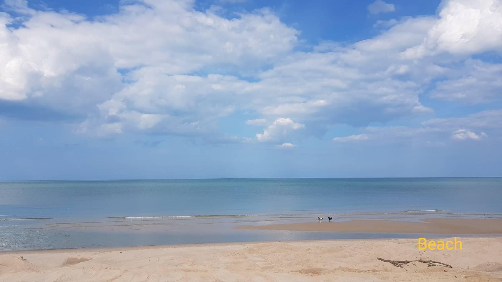 Khanom Beach Resort And Spa Exterior foto
